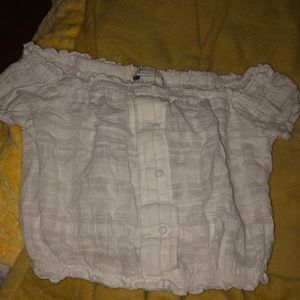 WHITE OFF THE SHOULDER CROPTOP